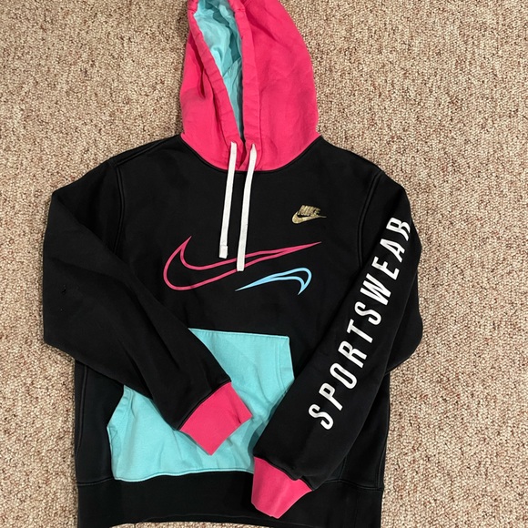 nike hoodie - Picture 1 of 2